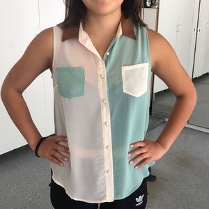 Chiffon color blocked button down tank